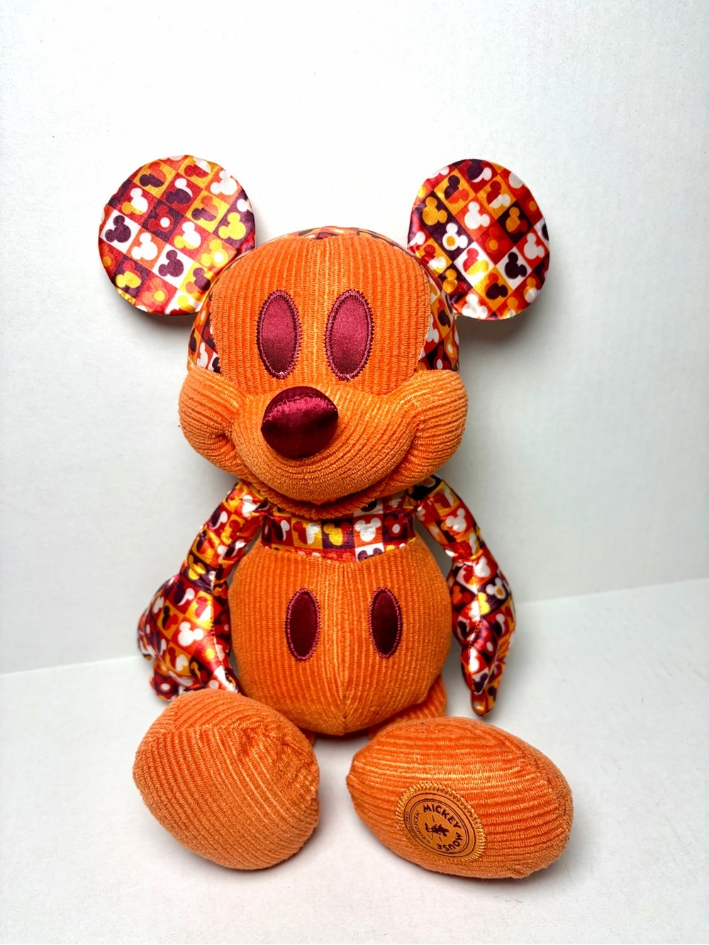 🔥 Mickey Mouse Memories Monthly Plush 7/12 July  Disney Store 2018 lot, RARE